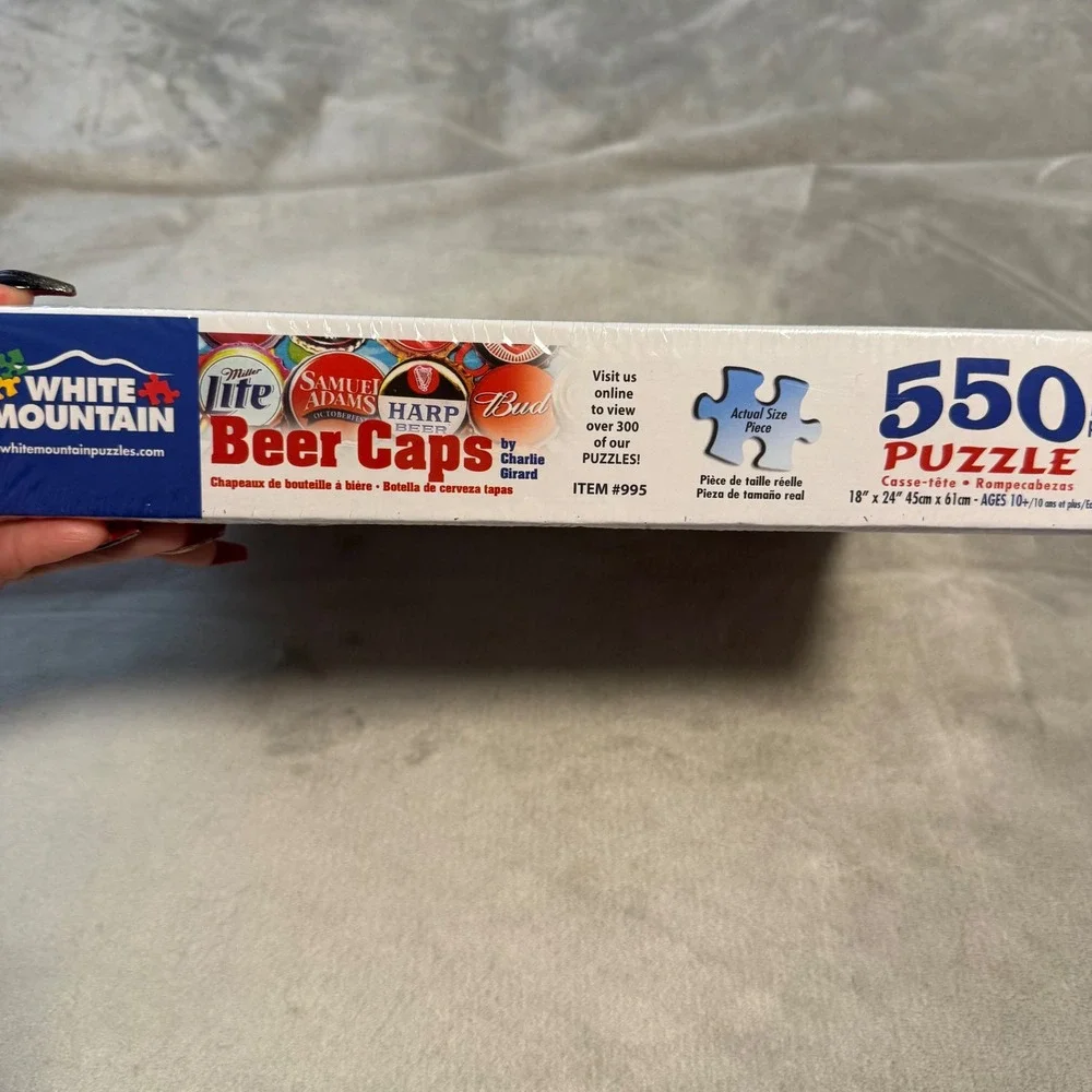 White Mountain Beer‎ Caps 550 Piece Puzzle New Sealed